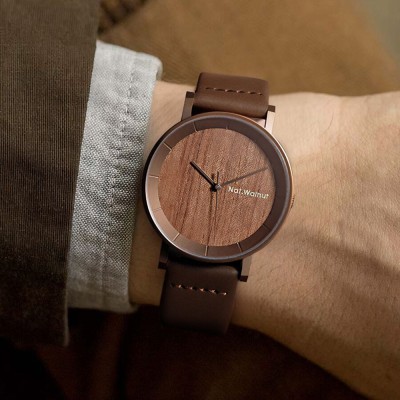 Walnut. A niche wooden watch with a simple Japanese-style retro design. It's a creative wooden men's watch